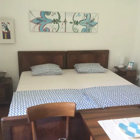Apartment Kalamota *